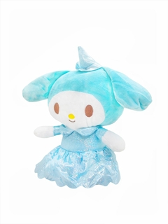 Peluche Sanrio sombrero brujita en internet