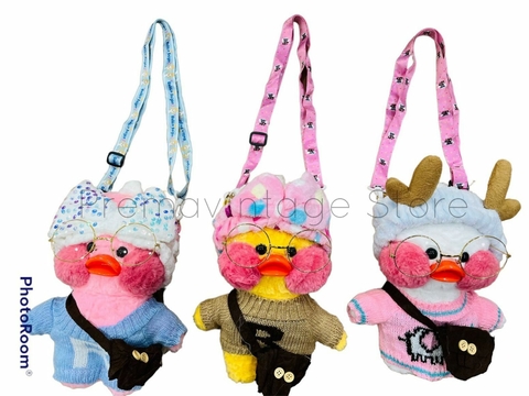 Cartera Pato Lalafanfan con outfit