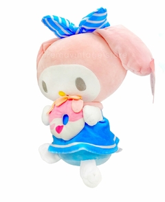 Peluche SANRIO Dona y Corazón - comprar online