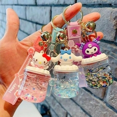 Imagen de Llavero SANRIO líquido con glitter