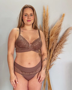 Conjunto Clara Sutiã com Bojo Estruturado na internet