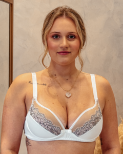 Conjunto Aline Detalhes em Renda, Lycra e Tule - Chele Confecções