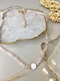Choker Quartzo Rosa + Madrepérola - comprar online