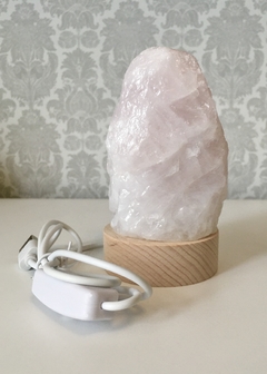 Luminária- Quartzo Rosa na internet