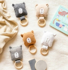 SONAJEROS Y MORDILLO PARA BEBE - Plaza de Papel