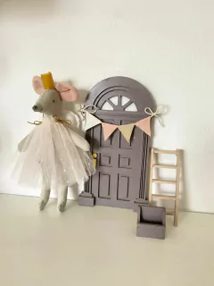 RATON PEREZ Y SU PUERTA MAGICA