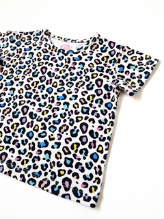 REMERA M/C LEO PASTEL - comprar online