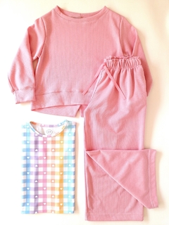 BUZO PRINCESA ROSA PANAL SIN FRIZA - EY! Tienda