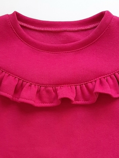 Buzo Volado Friza Fucsia - comprar online