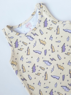 MUSCULOSA BASICA RAYOS AMARILLA - comprar online