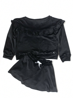 BUZO VOLADO NEGRO PLUSH