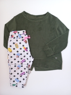 BUZO PRINCESA VERDE PLUSH CORDEROY en internet
