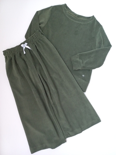 BUZO PRINCESA VERDE PLUSH CORDEROY - EY! Tienda