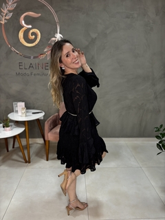 VESTIDO BORDADO CURTO MANGA BABADOS
