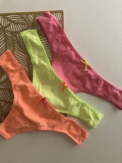 Colaless fluo