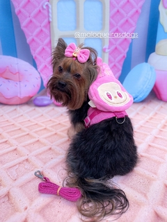 Peitoral Mochilinha Labubu Rosa - comprar online