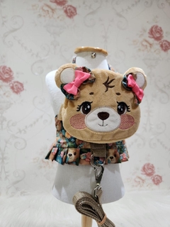 Peitoral Mochilinha Ursa Mel Verão na internet