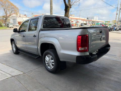 Volkswagen Amarok 2.0 D Trendline 4x2 2023 - Roberto García Autos