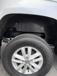 Volkswagen Amarok 2.0 D Trendline 4x2 2023 - Roberto García Autos