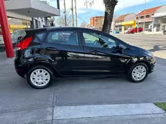 Ford Fiesta Kinetic 1.6 N S 5 p 2015 - Roberto García Autos