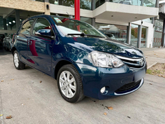 Toyota Etios 1.5 N Xls 6Mt 5P 2017 - comprar online