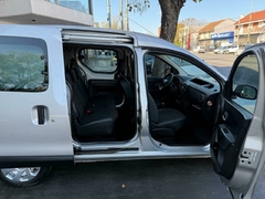 Renault Kangoo 1.6 N Emotion 5A 2PLC 2020 - comprar online
