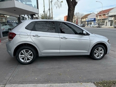 Volkswagen Polo 1.6 N Msi Trendline 2022 en internet