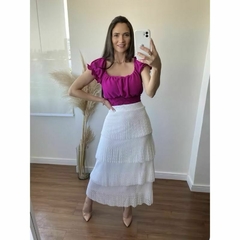 saia camadas de tule branca
