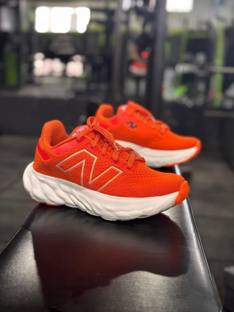 Tênis New Balance V13 Premium ACD - comprar online