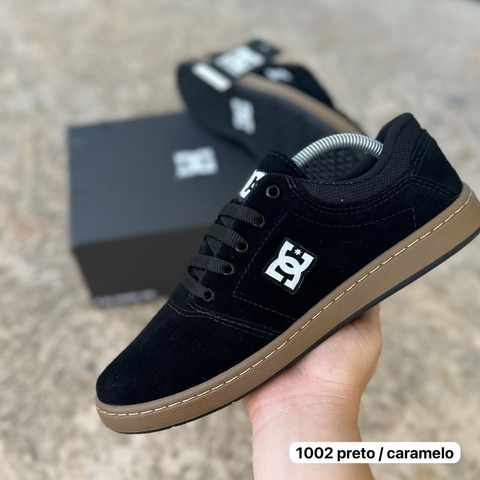 Tênis DC Preto Caramelo