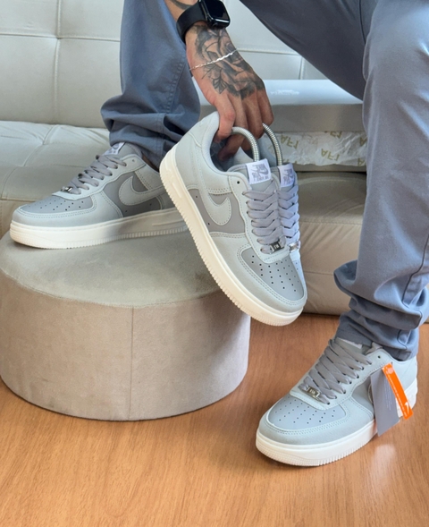 Nike AirForce Nacional Cinza. - comprar online