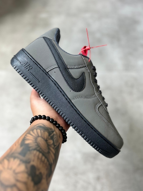 Nike AirForce Importado Cinza.