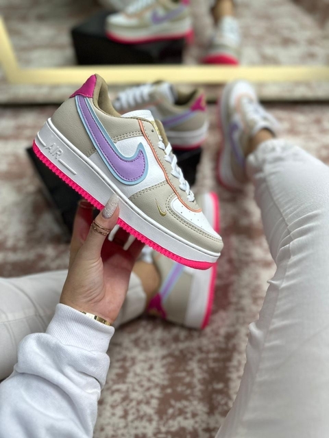 Nike AirForce Nacional 34 ao 39 Branco Rosa.