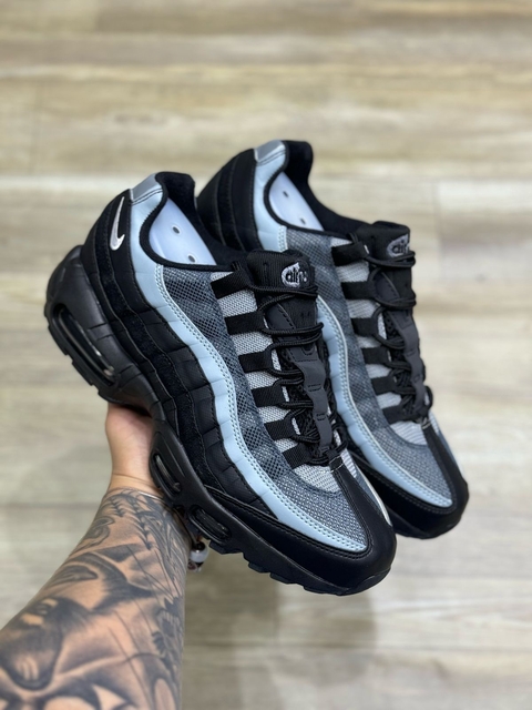 Nike AirMax 95 Importado Vietnã. - comprar online