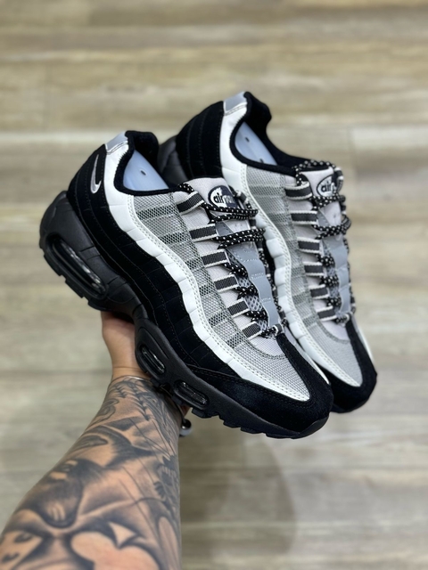 Nike AirMax 95 Importado Vietnã NOVO. - comprar online