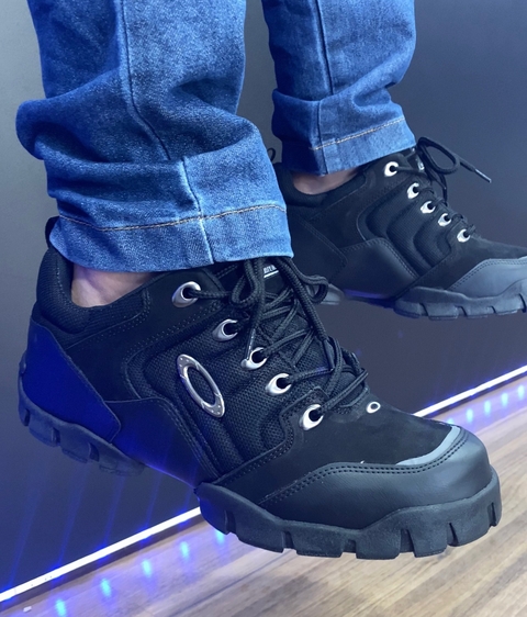 Botinha Oakley Halftrack Importada