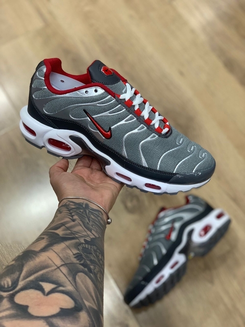 Nike AirMax TN Importado Vietnã Cinza.