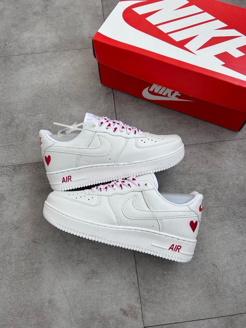 Nike AirForce Coração Importado 34 ao 39 Branco. - comprar online