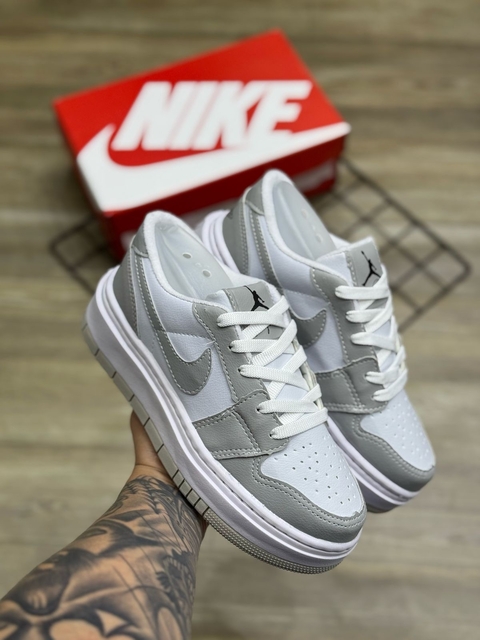 Nike AirForce Plataforma Importado 34 ao 39 Branco Cinza. - comprar online
