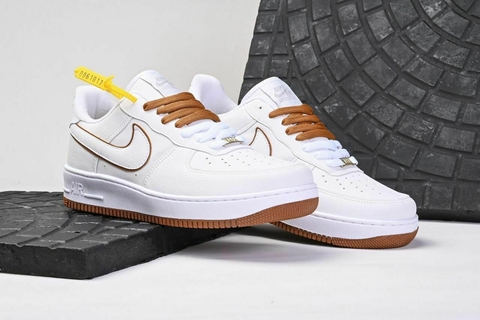 Nike AirForce Nacional Branco Marrom.