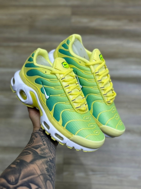Nike AirMax TN Importado Vietnã Amarelo.