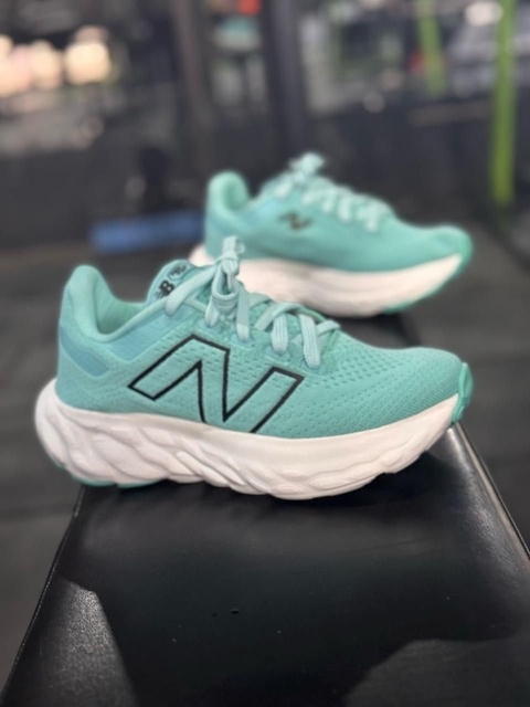 Tênis New Balance V13 Premium ACD 34 ao 39 - comprar online