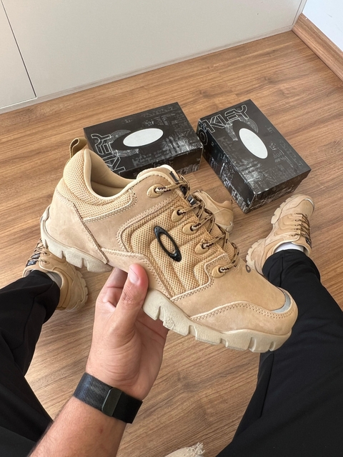 Botinha Oakley Modoc Premium - comprar online