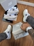 New Balance 2002R Importado na internet