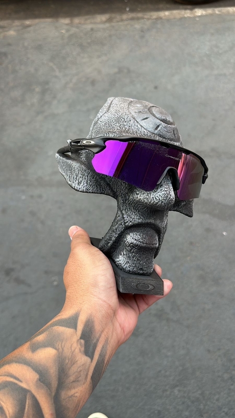 Óculos de Sol Radar EV Preta/Roxa.