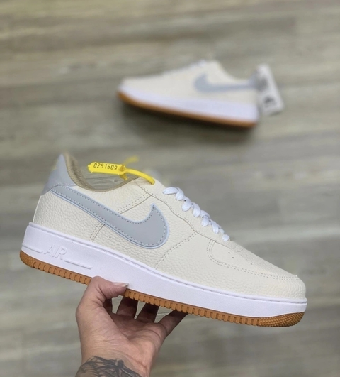 Nike AirForce Importado 34 ao 43 Bege.