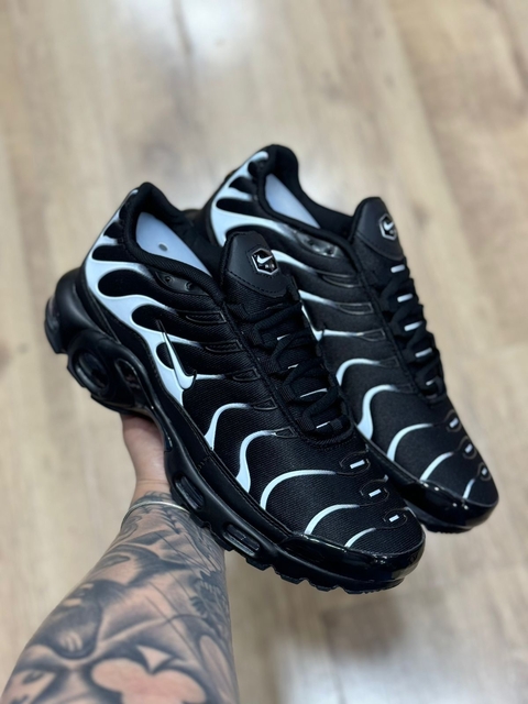 Nike AirMax TN Importado Vietnã Preto.