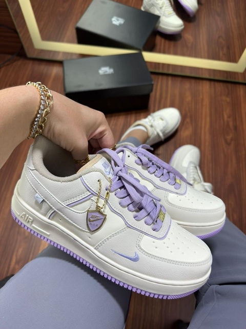 Nike AirForce Nacional 34 ao 39 Branco Roxo Lilais. - comprar online