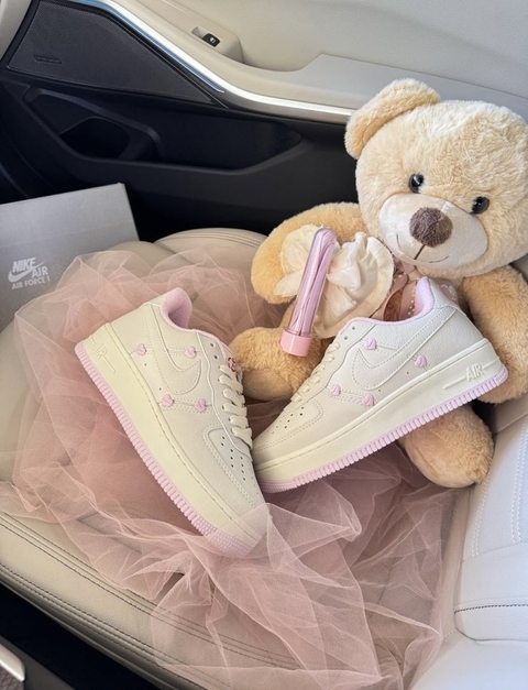 Nike AirForce Importado 34 ao 39 Rosa. - comprar online