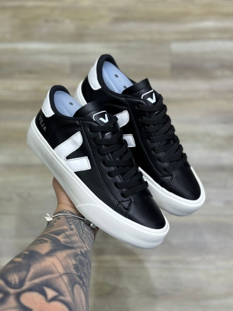 Tênis Veja Importado 34 ao 39